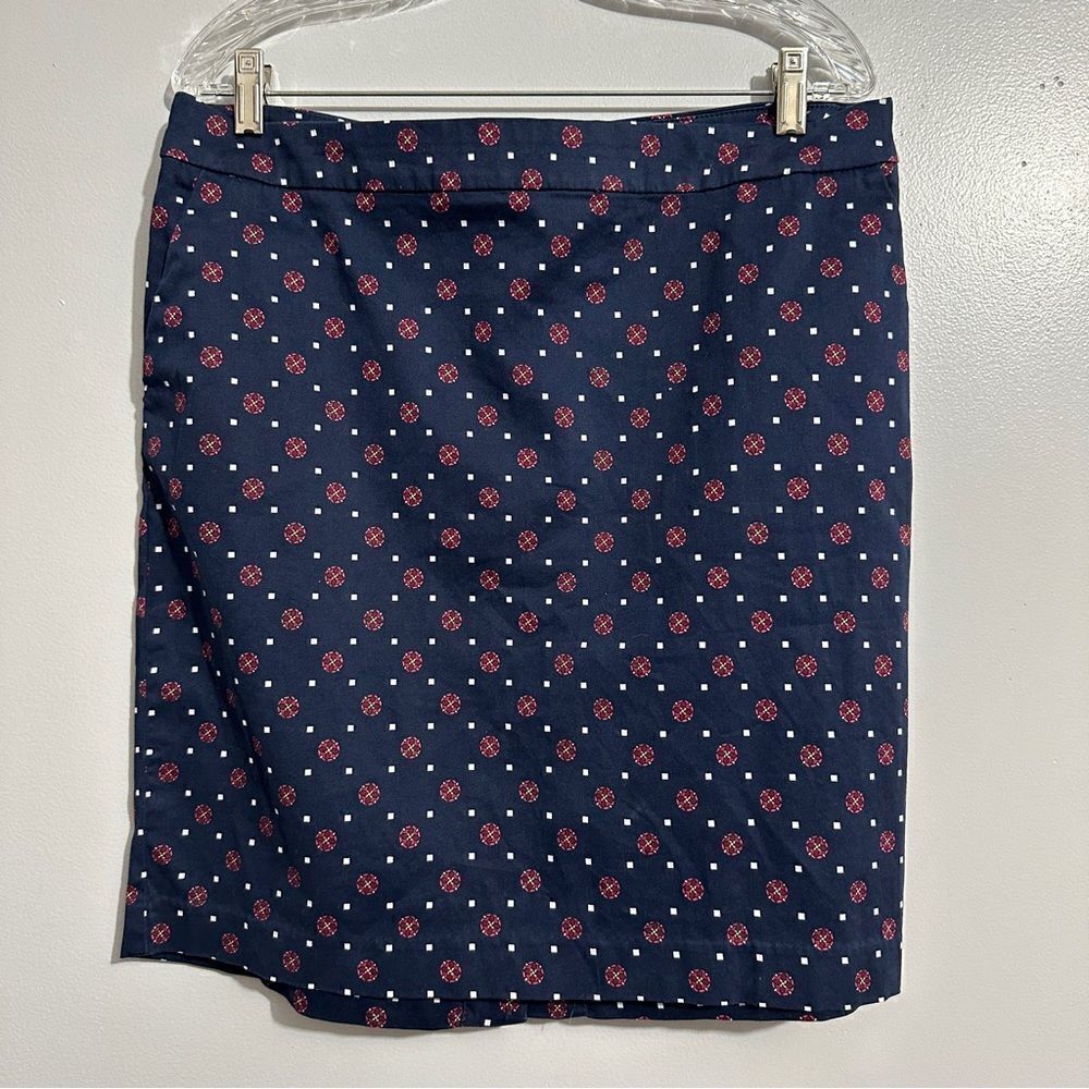 Tommy Hilfiger Navy Blue Patterned Skirt with pockets zipper in back size 14